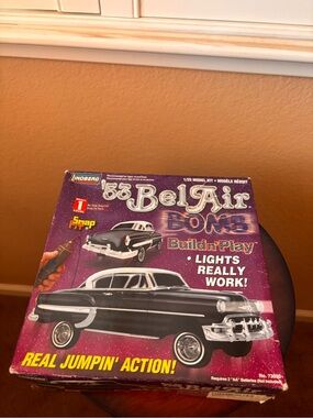 Vintage 1999 '53 Bel Air Bomb Build'n'Play Model Kit - Black